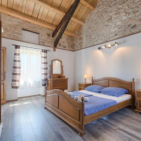 Holiday Home Evelina By Interhome Liznjan Ngoại thất bức ảnh